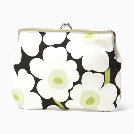 【新品　未使用品】marimekko  116〜122 綿100% かわいい marimekko （ネコポス可） マリメッコ バッグ トートバッグ