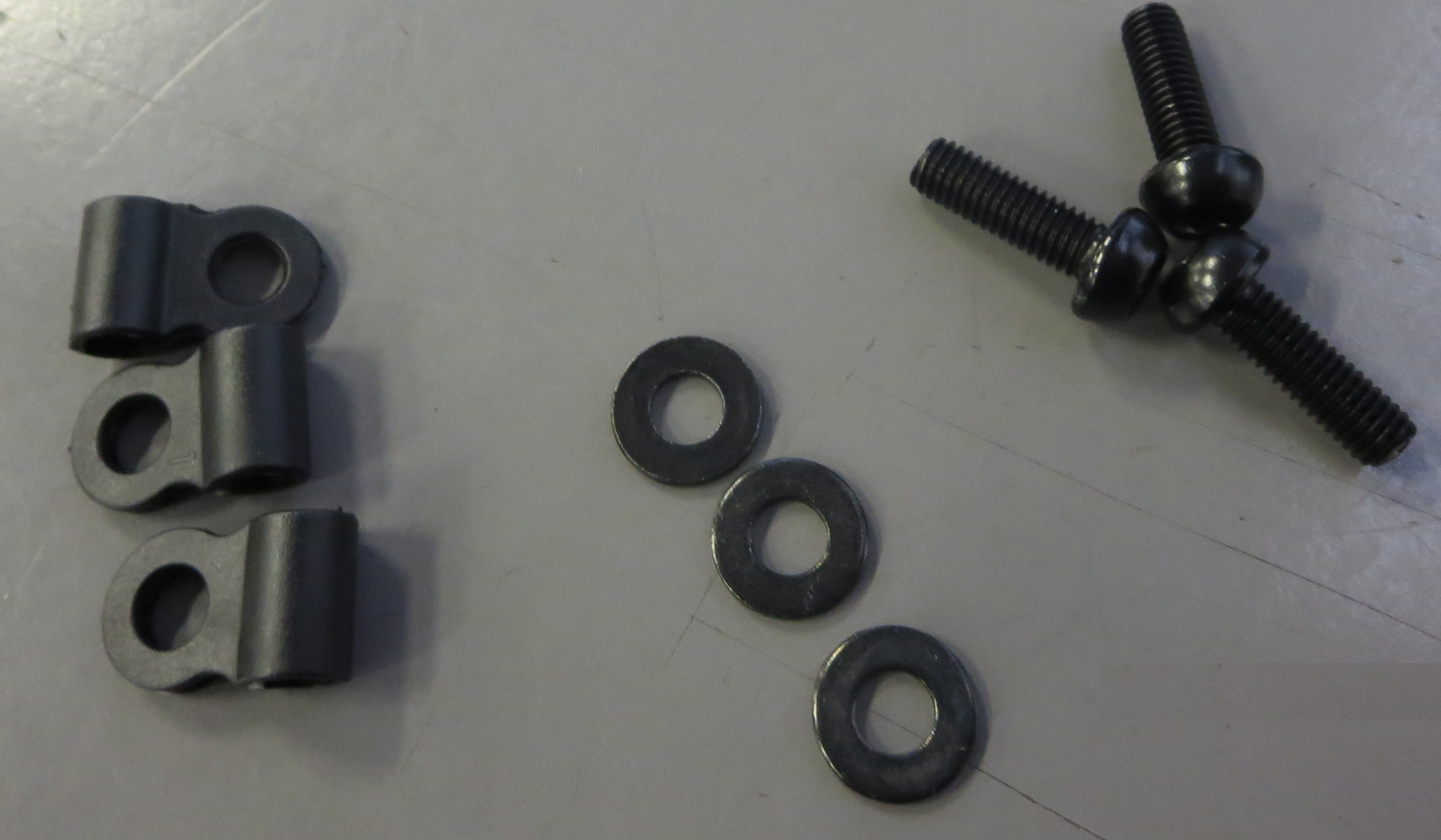 221330 Shock Remote Cable Guide FS01 2015�` ���]��/���[�h�o�C�N/BMC