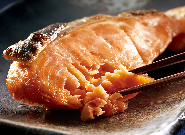 鮭 サケ 北洋産 若紅鮭 半身 さけ しゃけ シャケ : 青森めぇーもん屋