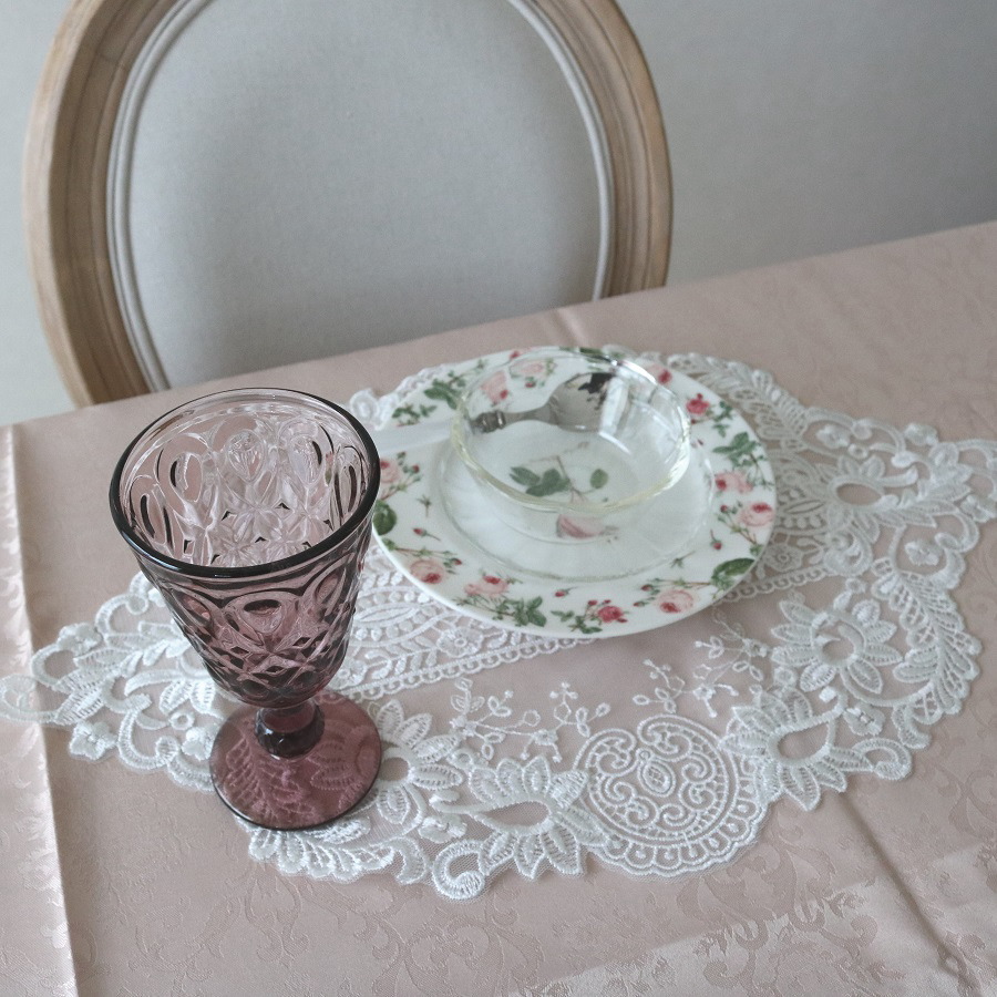 テーブルセンター クロス レース おしゃれ 花 刺繍 かわいい