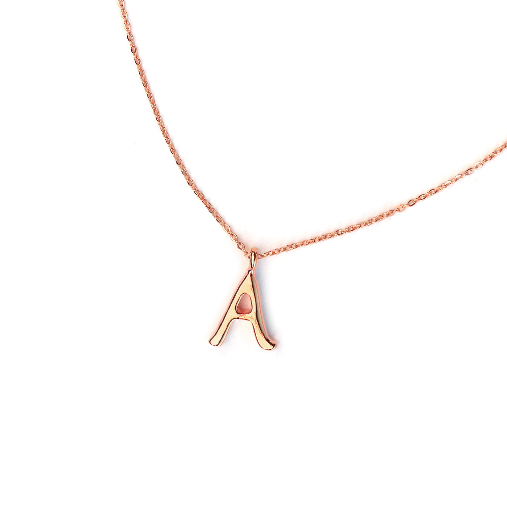 Melody Accessory ネックレス 日本製 k18gp イニシャル ゴールド