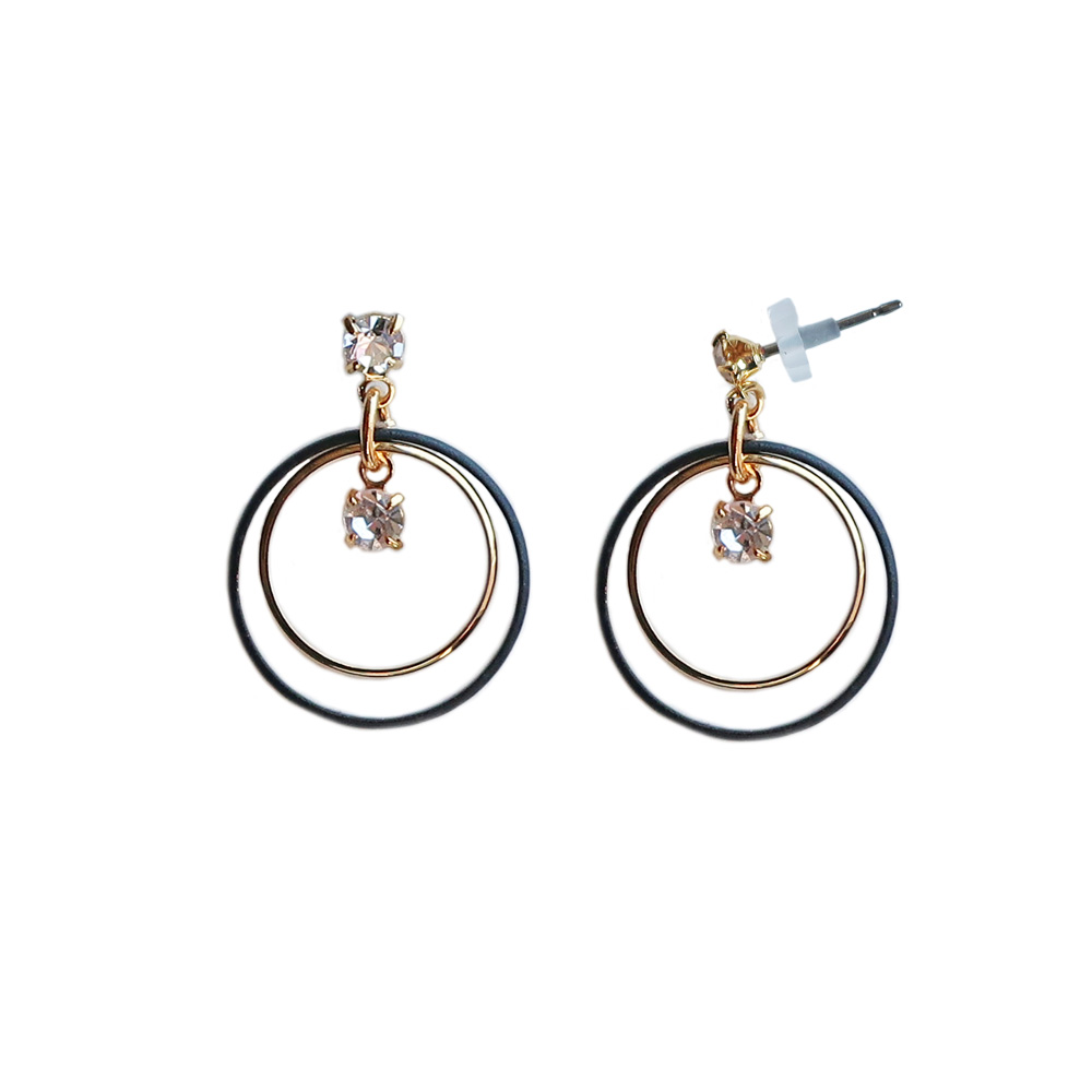 イヤリング ピアス ノンホールピアス レディース ブラック ホワイト 黒 白 ノンホールイヤリング 安い 30代 40代 50代 人気 18金 ブランド 純チタン Nt 114 日本製 Melody Accessory 通販 Yahoo ショッピング