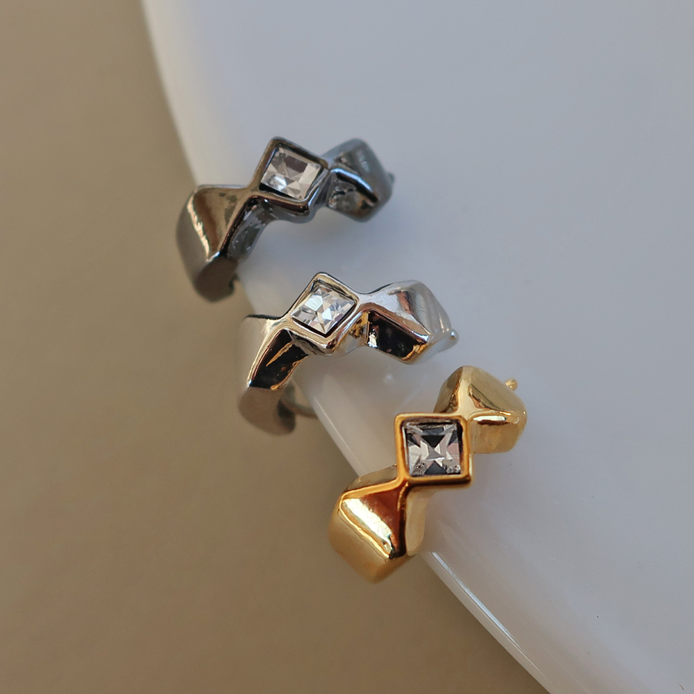 Melody Accessory（メロディーアクセサリー） イヤリング 日本製