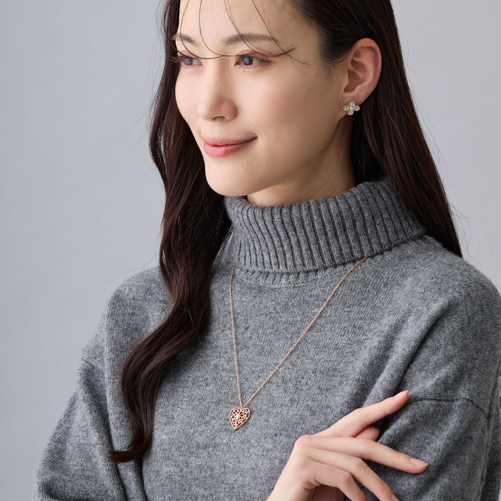 Melody Accessory ロングネックレス 日本製 透かし柄 ハート