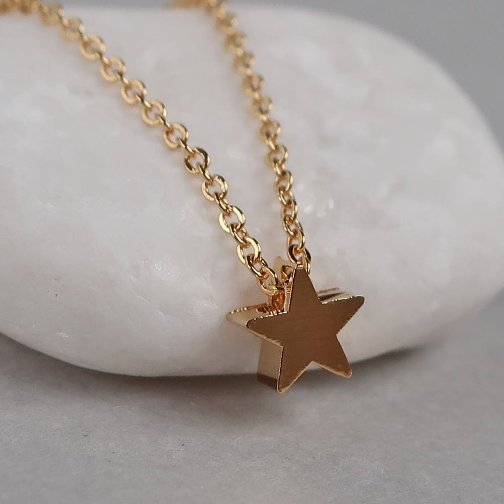 Melody Accessory ネックレス 星 日本製 K18GP プチ スター Melody Accessory ネックレス 星 日本製 K18GP プチ スター