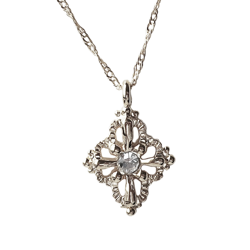Melody Accessory ネックレス 透かし柄 アラベスク モチーフ