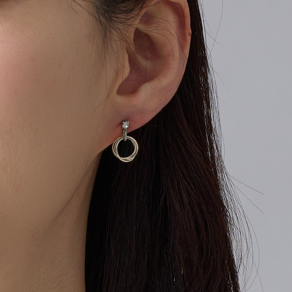 Melody Accessory イヤリング 痛くない ピアス ノンホール 日本製 3連