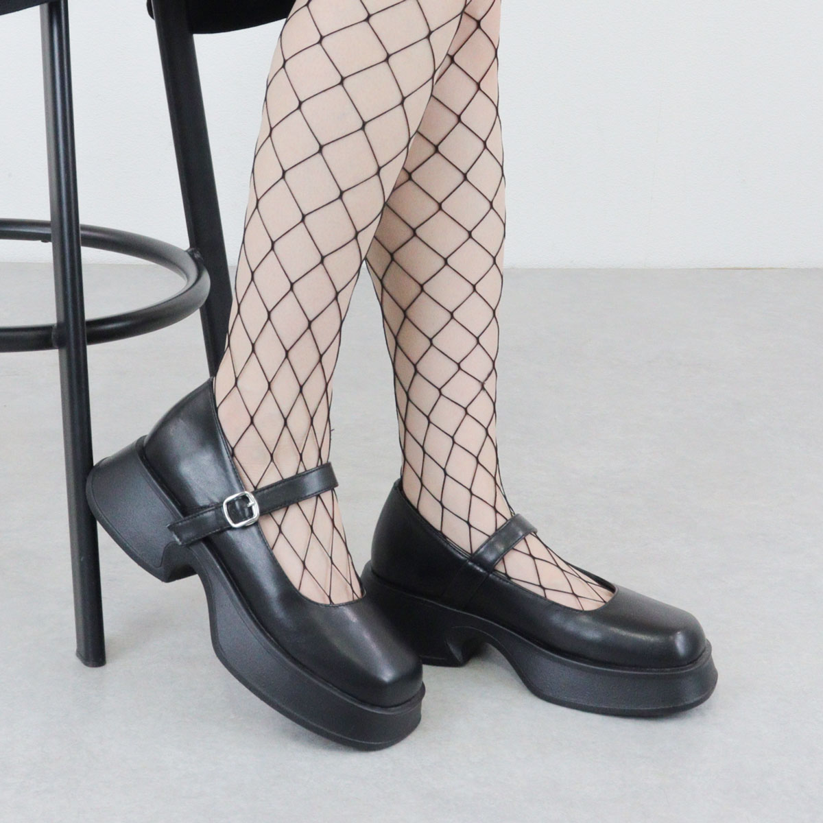 【23cm】ストロバー STROBER メリージェーン パンプス ストラップ 黒 23cm】ストロバー STROBER メリージェーン パンプス ストラップ