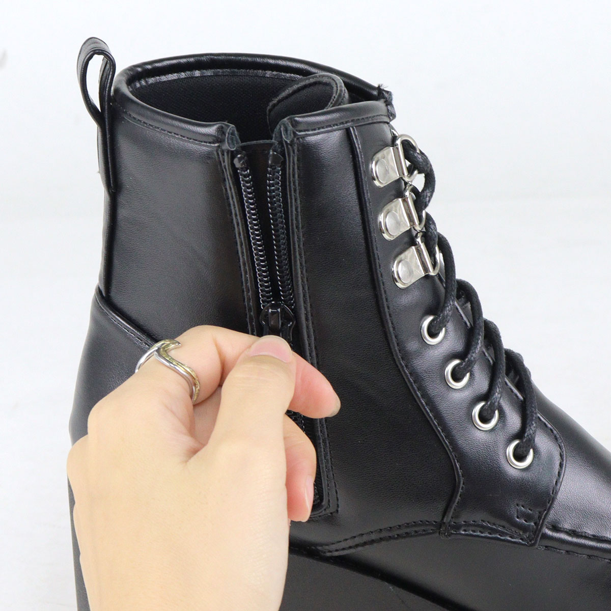 LOVEHUNTER（ラブハンター） ブーツ レディース 厚底 歩きやすい