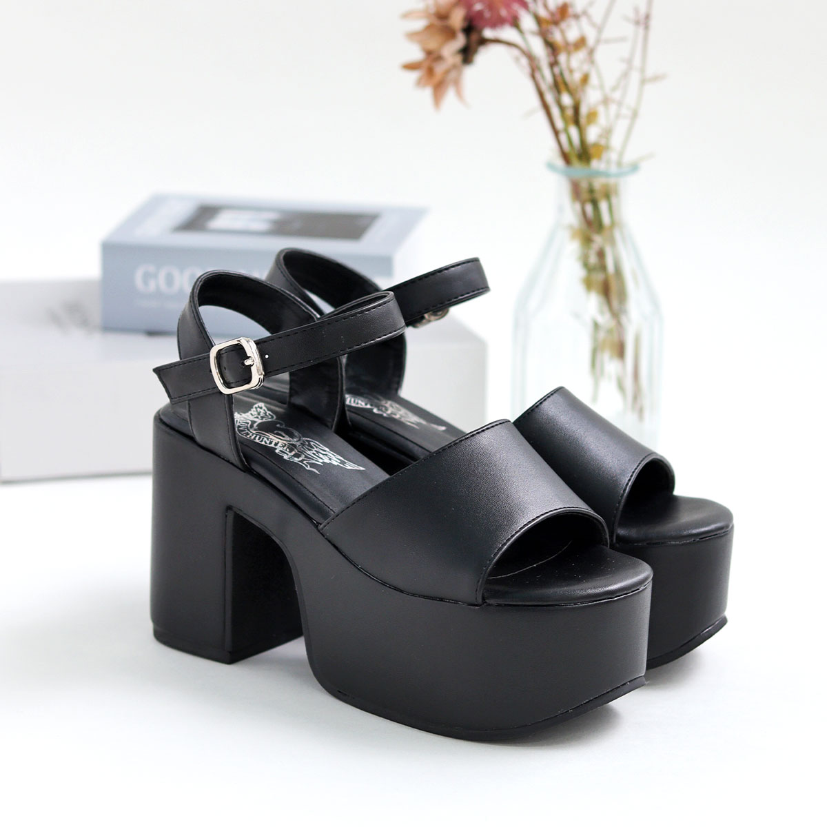 LOVEHUNTER 厚底ストラップサンダル レディース 10cmヒール 黒 白 