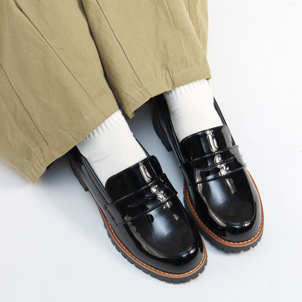 LibertyDoll（リバティードール） トラックソールコインローファー