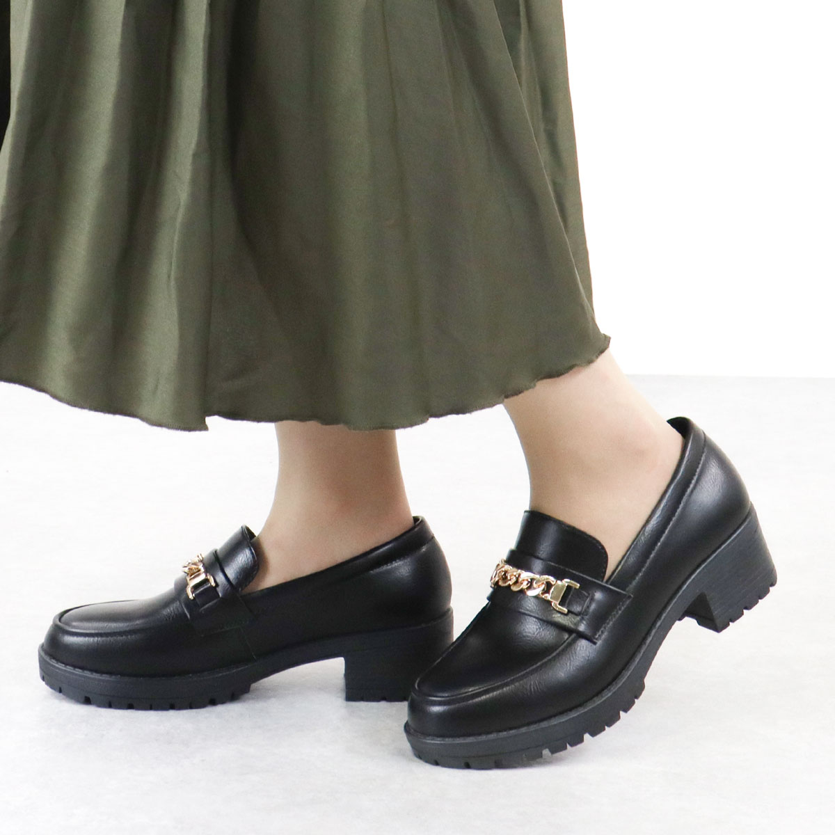 A.P.C 黒レザー ローファー 39 フランス購入 AAA+ ローファー レディース ビット 4.5cmヒール No.3585 大きい