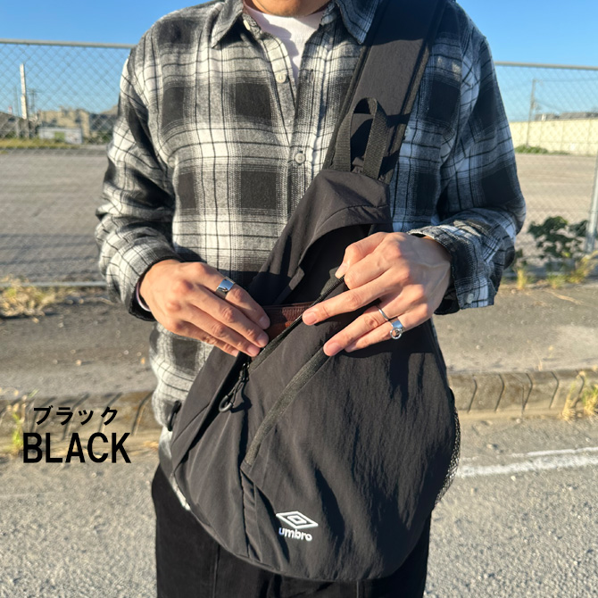 umbro（アンブロ） ナイロンワッシャー ワンショルダーバッグ メンズ