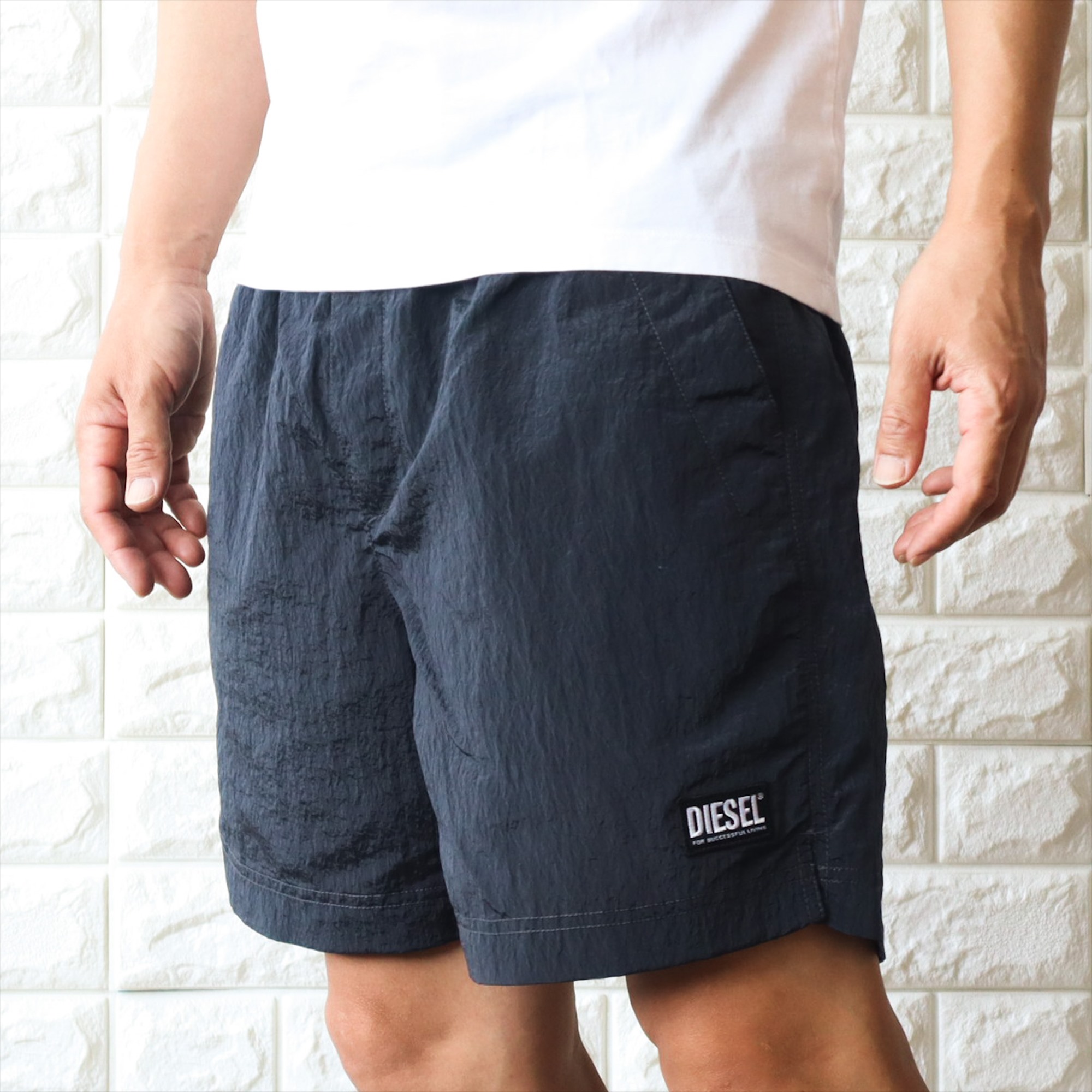 DIESEL ジョーツ、ハーフパンツ メンズ デニムハーフパンツ D-DAYETZ-SHORT-S（デニムパンツ）｜DIESEL