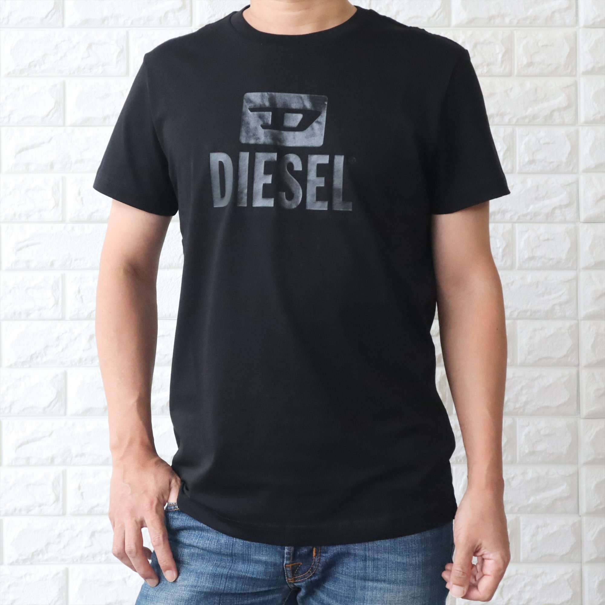 DIESEL（ディーゼル） 【並行輸入品】ディーゼル Tシャツ ロゴ メンズ