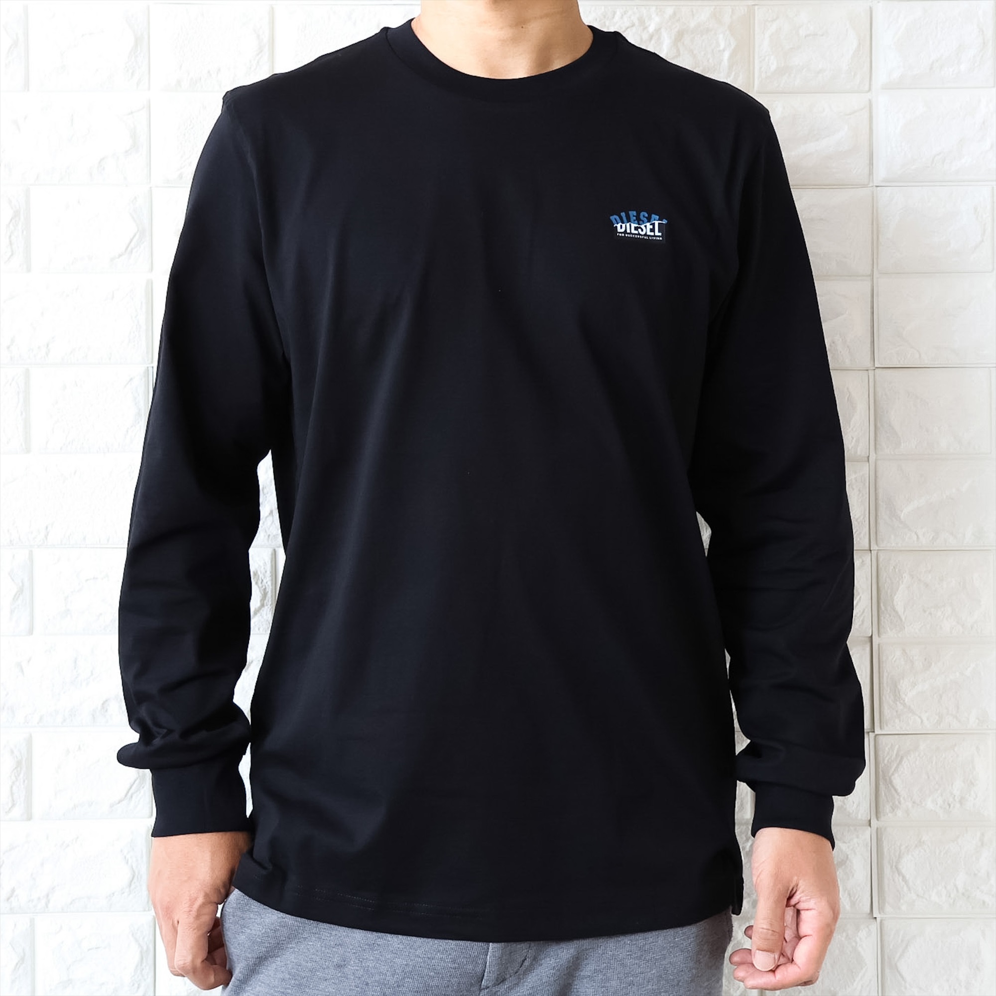 DIESEL（ディーゼル） 【並行輸入品】ディーゼル ロンT 長袖 Tシャツ