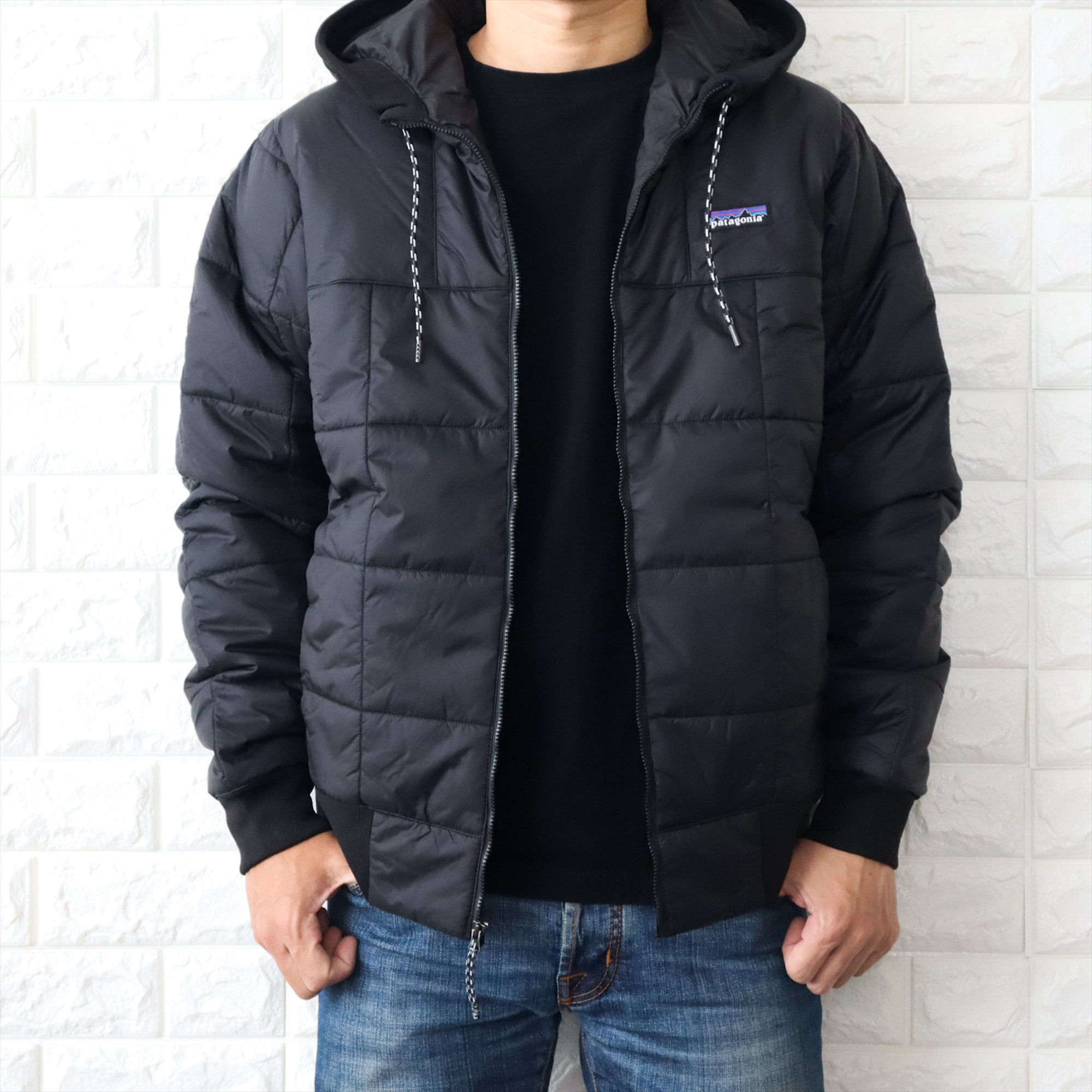 パタゴニア メンズ ジャケット ボックス キルティド フーディー 軽量 防寒 防風 P6ロゴ Patagonia MENS BOX QUILTED  HOODY 20830