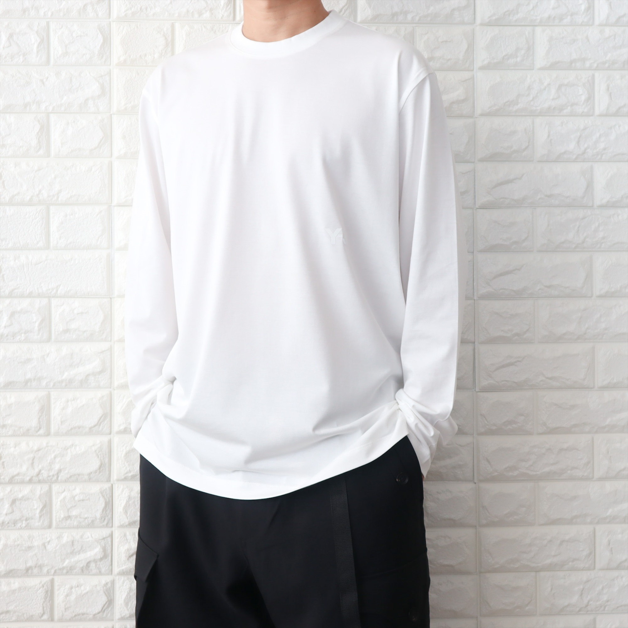 Y-3 ワイスリー 長袖 Tシャツ ロンT メンズ ブラック ホワイト 男女兼用 LONG SLEEVE TEE IW0068 IV8232 JD9832