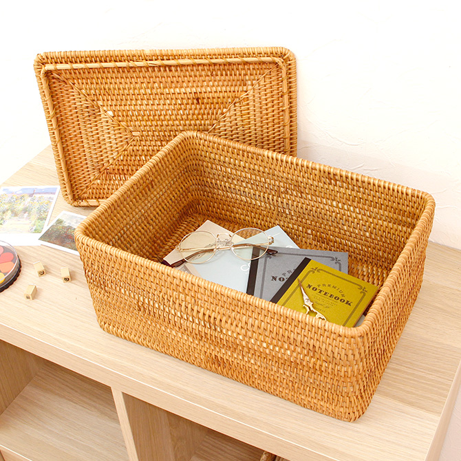 ✦新品　ラタン　バスケット　アジアン雑貨　小物入れ　かご　ベトナム　籐　収納 ベトナムラタン製 アジアン 収納バスケットケース Lサイズ