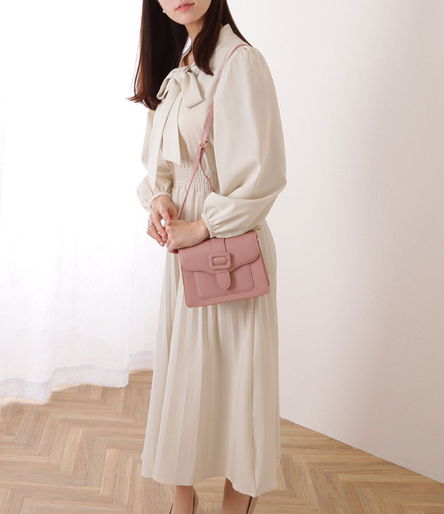 Lace Ladies（レースレディース） ボウタイ付き パフスリーブ プリーツ