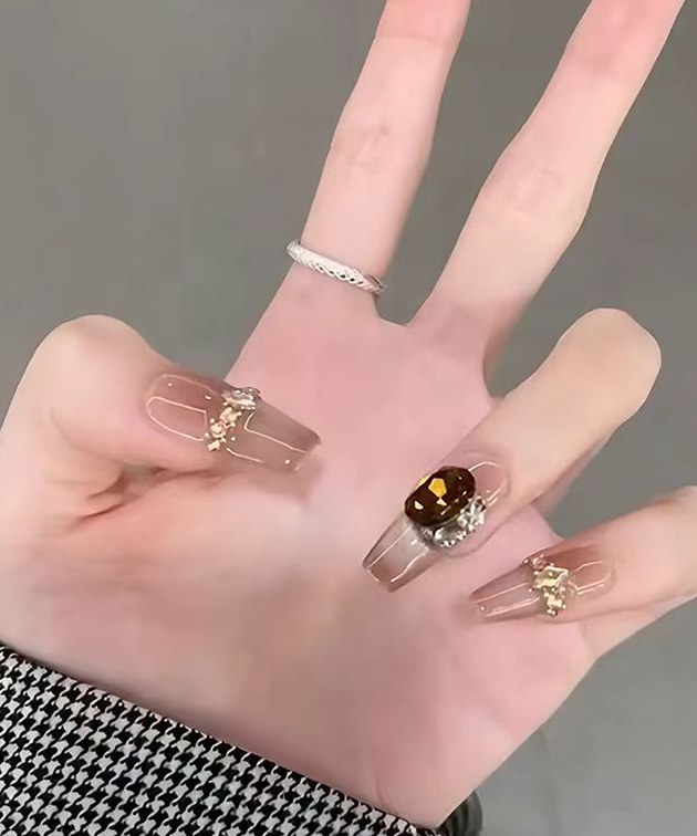 クラシック ダイヤ ビジュー付き フレンチ ネ...の詳細画像3