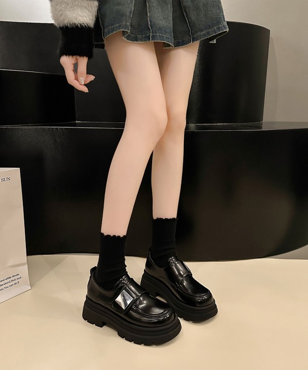 Lace Ladies（レースレディース） スクエアトゥ レザー調 厚底