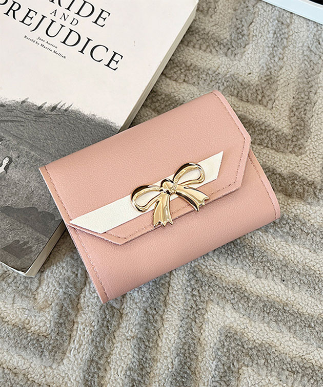 Lace Ladies メタリック リボン付き レザー調 二つ折り 財布