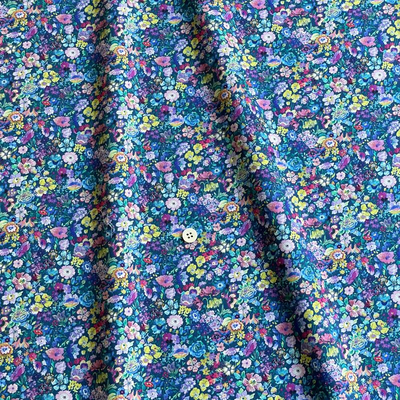 英国　ヴィンテージ　リバティ生地　カーテン　100cm×130cm 2枚 LIBERTY.（リバティ） LIBERTYリバティプリント 国産タナローン生地