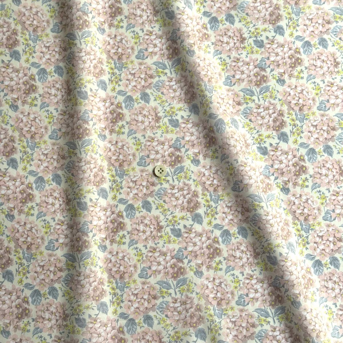 LIBERTY.（リバティ） LIBERTY FABRICS リバティプリント イタリア製 