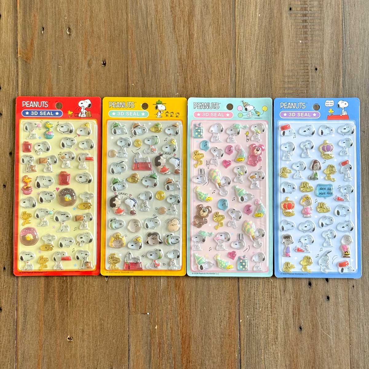 公式ライセンス商品】スヌーピーぷっくり3Dシール4枚セット ぷくぷく