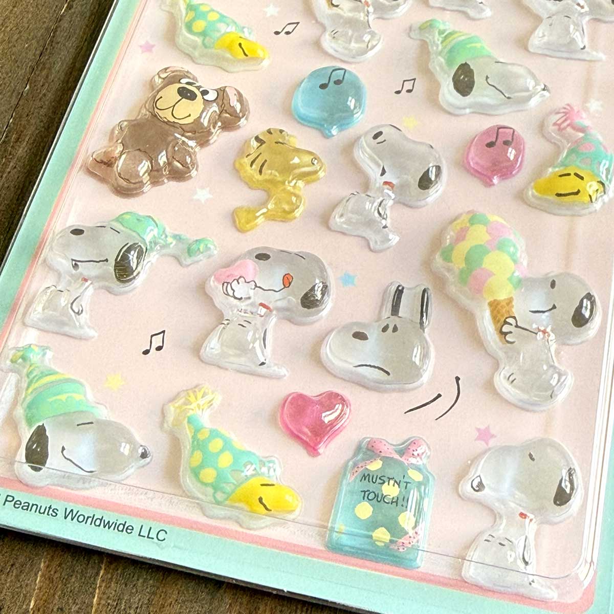 公式ライセンス商品】スヌーピーぷっくり3Dシール4枚セット ぷくぷく