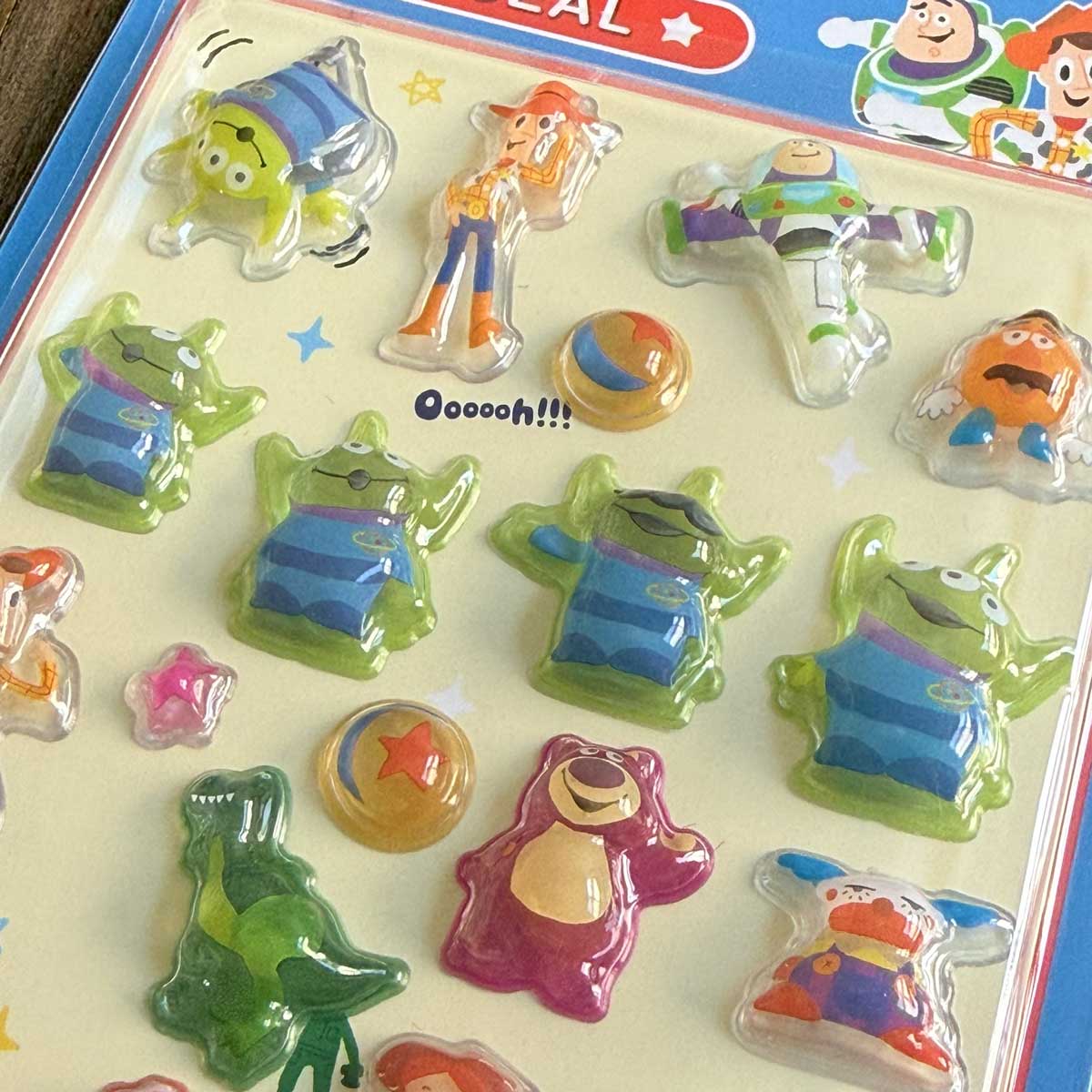 公式ライセンス商品】ディズニーぷっくり3Dシール ぷくぷくつやつや