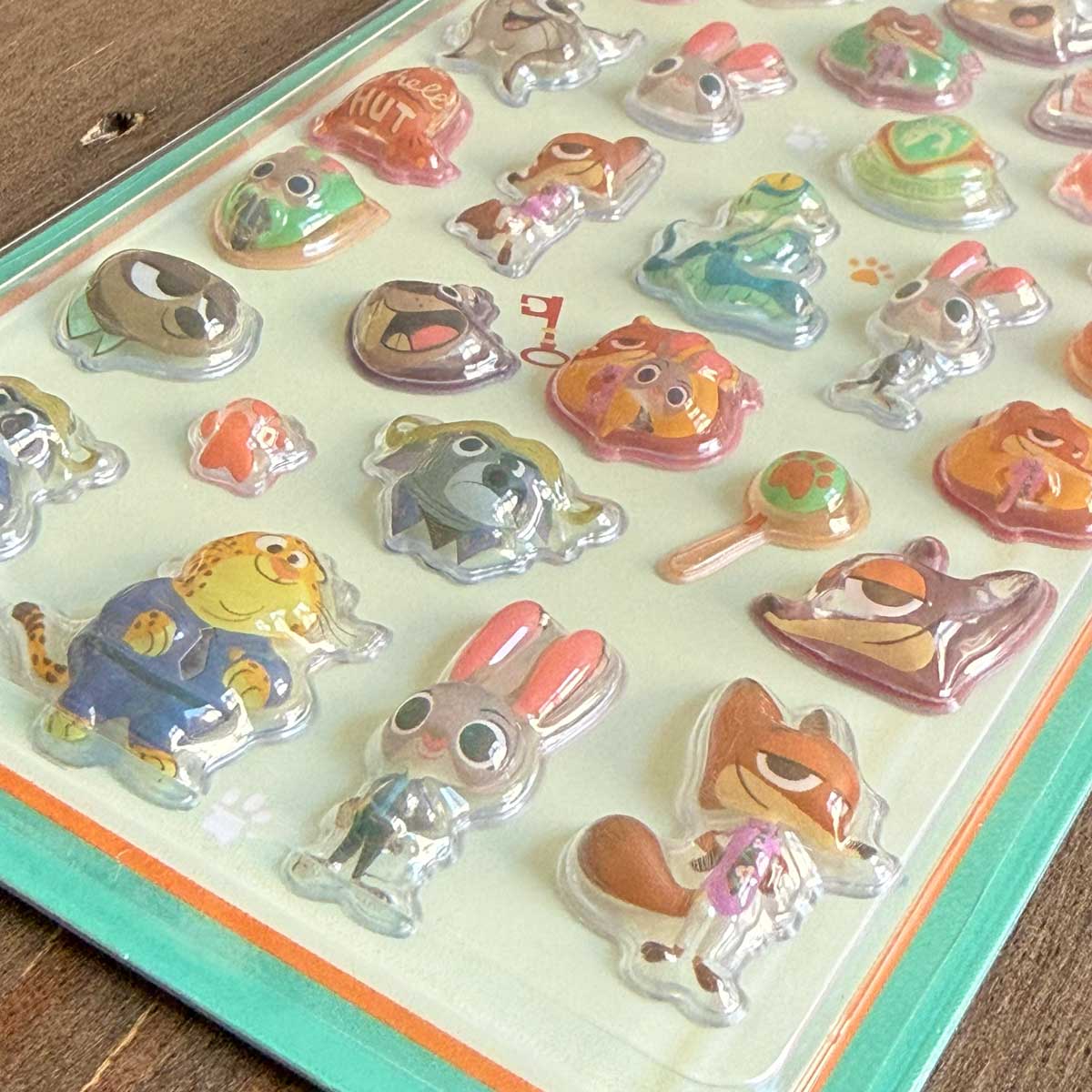 公式ライセンス商品】ディズニーぷっくり3Dシール ぷくぷくつやつや