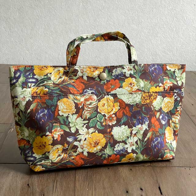 LIBERTY.（リバティ） LIBERTYリバティプリントを使ったバッグイン