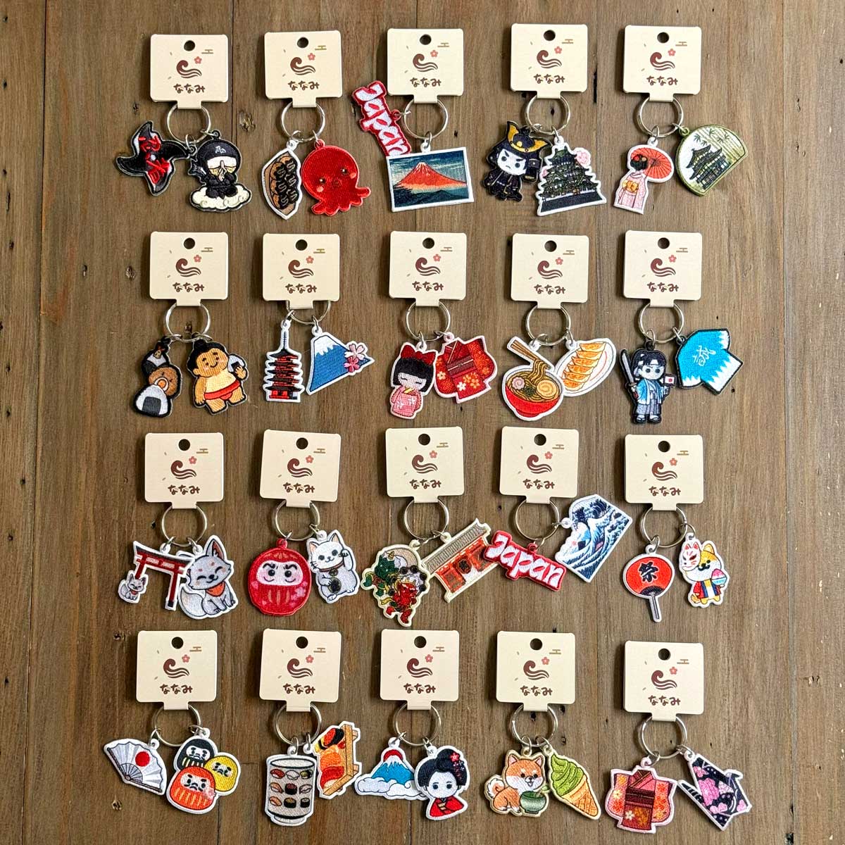 日本お土産ペアキーホルダー 刺繍 : リバティプリントショップmerci
