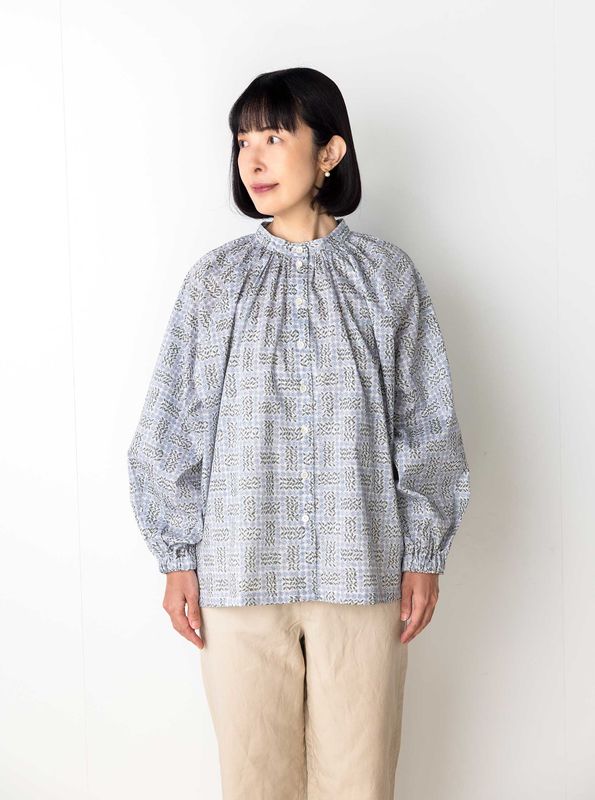 リバティプリント「MERCI × May Me × LIBERTY FABRICS」パターンオーダー レディース衿なしブラウス タナローン使用 M/L 日本製 MayMe-NoCollarBlouse