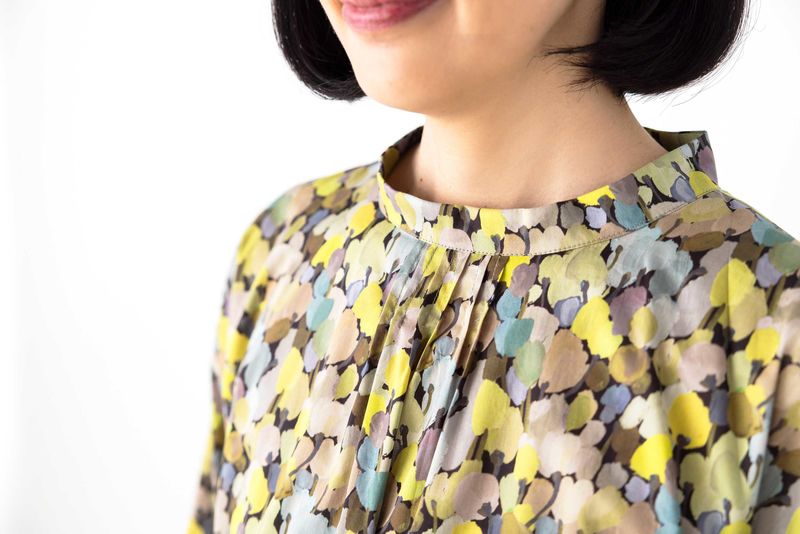 リバティプリント「MERCI × May Me × LIBERTY FABRICS」パターンオーダー レディース衿付きブラウス タナローン使用 M/L 日本製 MayMe-CollarBlouse 楽天市場】リバティプリント「MERCI × May Me × LIBERTY FABRICS