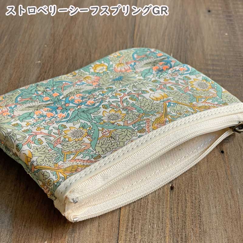 LIBERTY. LIBERTYリバティプリントを使ったティッシュポーチ