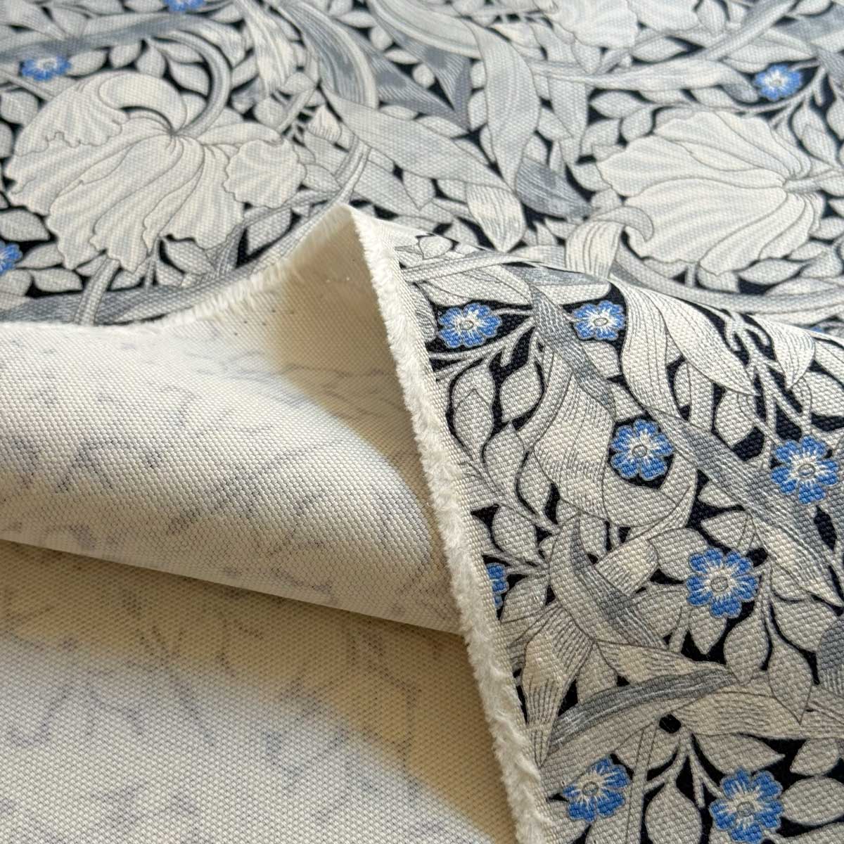 ウィリアムモリス Campanula 217351 / MORRIS & Co. ウィリアム・モリス – WALLPAPER STORE