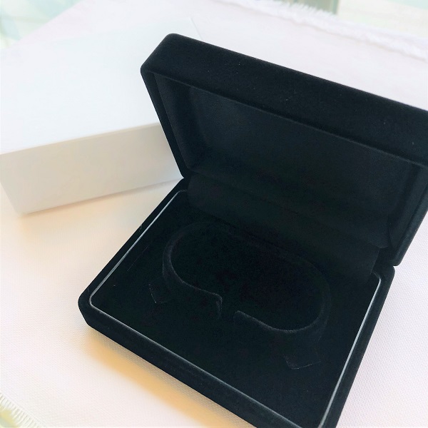 ブラック シリコン ブレスレット 収納袋付き ブレスレットケース ブラック グレー 外箱付き あすつく対応