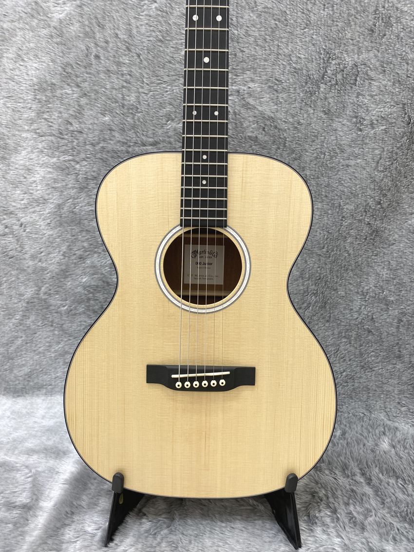 販売商品の販売 MARTIN（マーティン）アコースティックギター 000JR-10