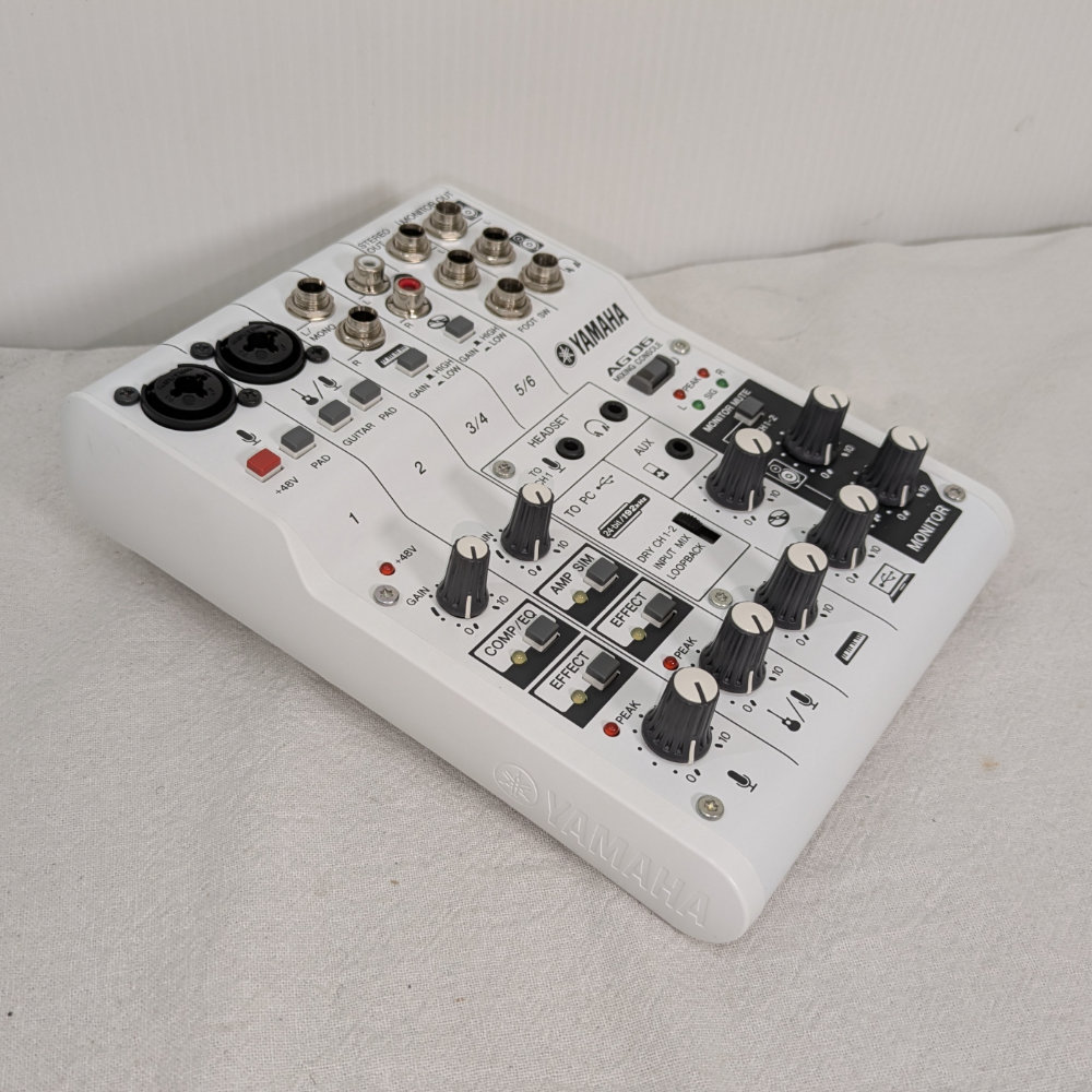 YAMAHA AG06 white 白 オーディオインターフェース 旧モデル