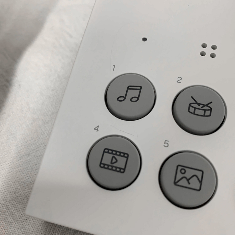 中古品 Roland GO LIVE CAST スマートフォン用オーディオインターフェイス | ローランド | 02