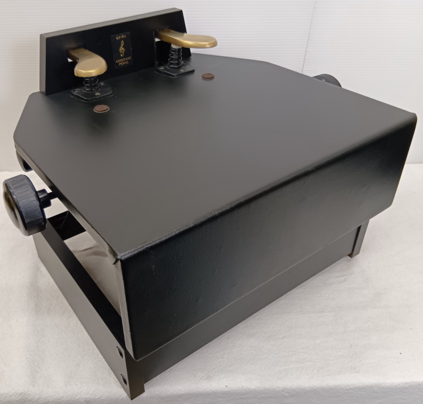 中古 甲南 ピアノ補助ペダル KP-W1 無段階調整式 金ペダル仕様 : 楽器
