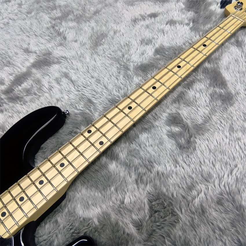 Sterling by MUSIC MAN エレキベース Ray4 Black スティングレイ