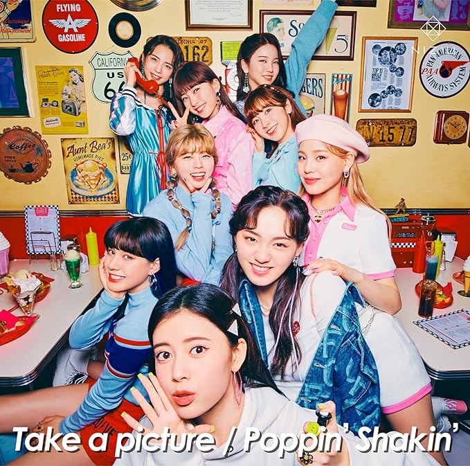 【中古】Take a picture/Poppin' Shakin' (通常盤) / NiziU （帯なし）｜metacyverse