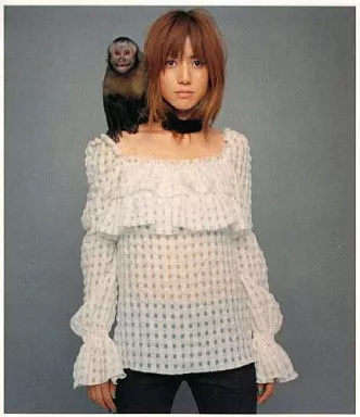 Yahoo! Yahoo!ショッピング(ヤフー ショッピング)【中古】I am/innocence  /  hitomi （帯無し）
