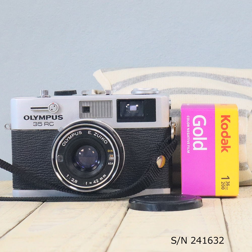 中古】【保証付 】 オリンパス OLYMPUS 35 RC S/N 241632（ケース 