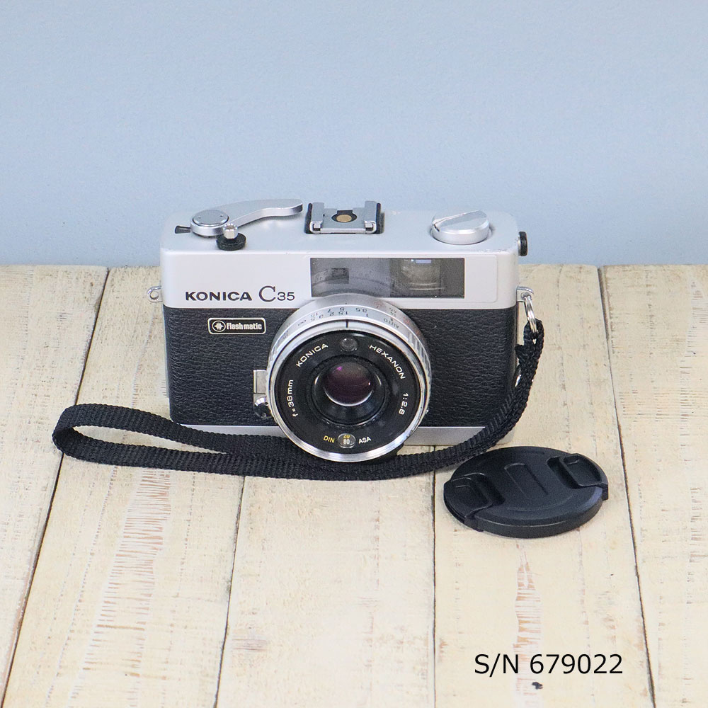 中古】【保証付 】 コニカ KONICA C35 Flashmatic S/N 679022