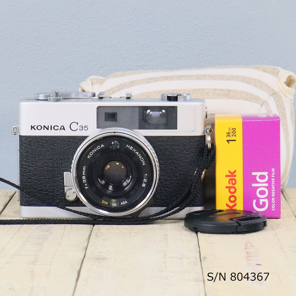 【動作確認済み】 【ケース・フィルム付き】KONICA C35 フィルムカメラ 中古】【保証付 】 コニカ KONICA C35 EF S/N 763553（ケース